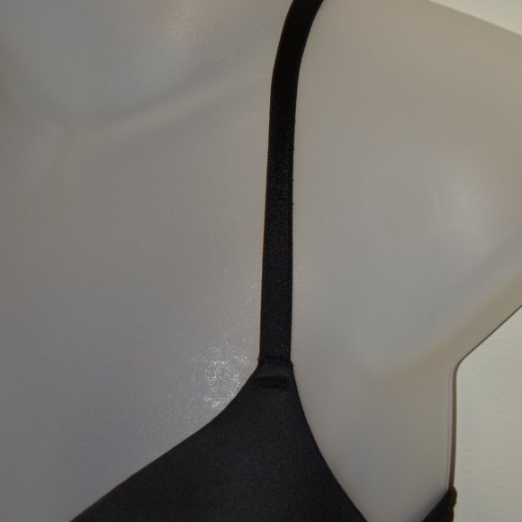 PINK Victoria's Secret 34B Wear Everywhere push-up black front closure bra EUC - Picture 4 of 9